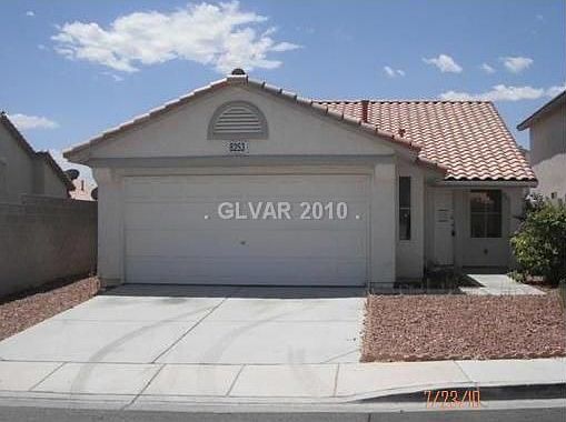 1st image of 8253 Strawberry Valley Ct