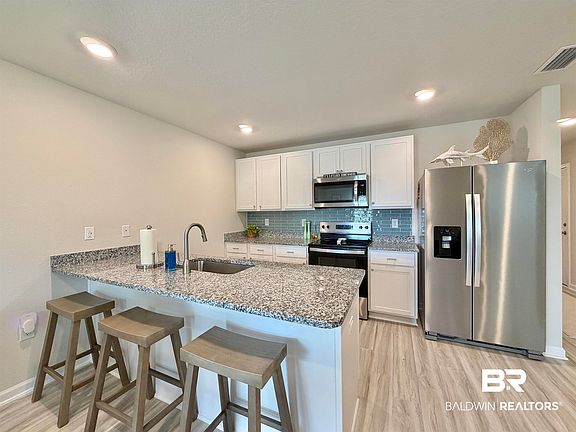 3rd image of 22544 Aleutian Ave