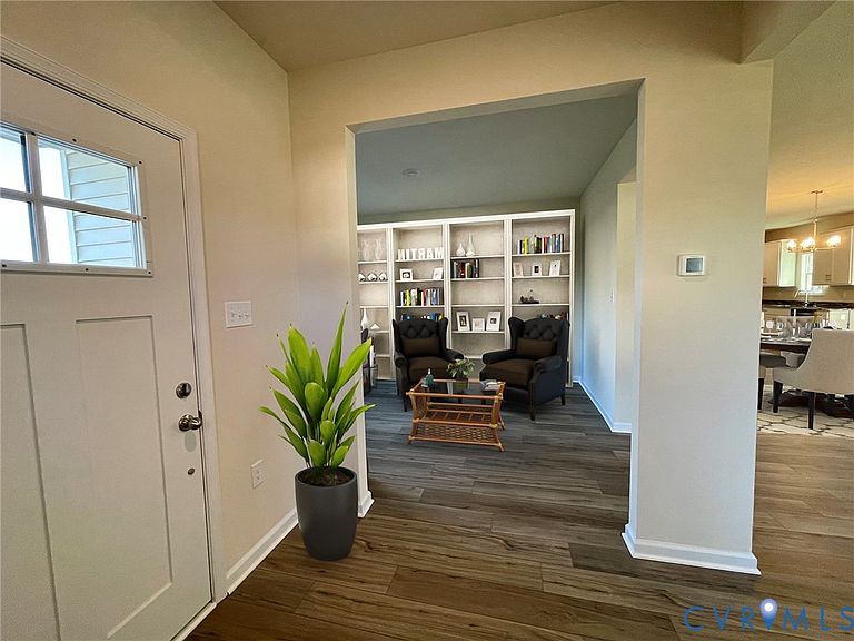 Listing photo 4