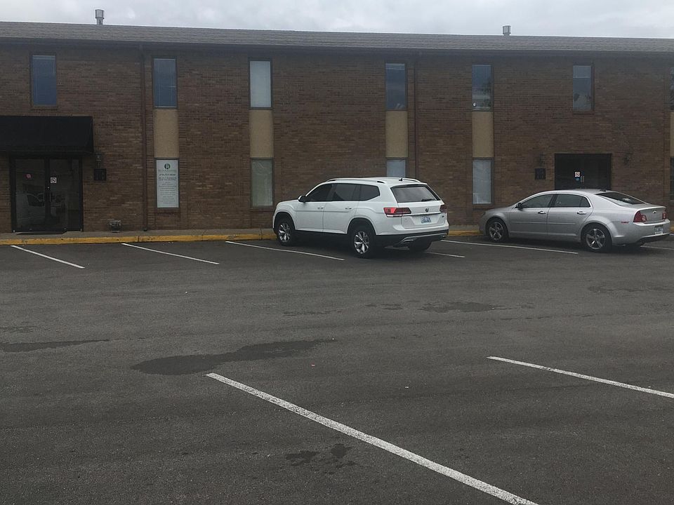 1st image of 663 N Dixie Blvd Ste D