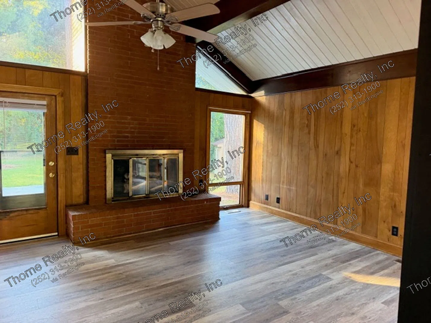 4 bed, 2.0 bath, 1884 sqft, $1,595 — Photo 2