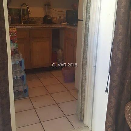 5th image of 1568 La Jolla Ave