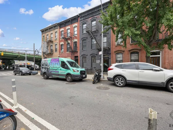 133 23rd Street image 18 of 21