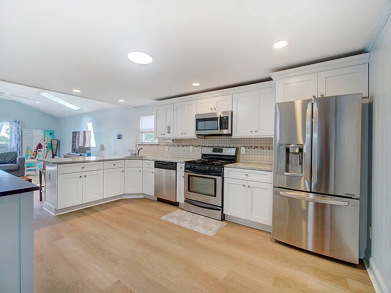 202 Homestead Ave #1 — Photo 7
