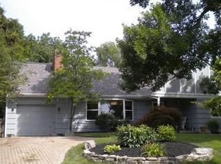 1850 Barrington Rd, Columbus, OH 43221