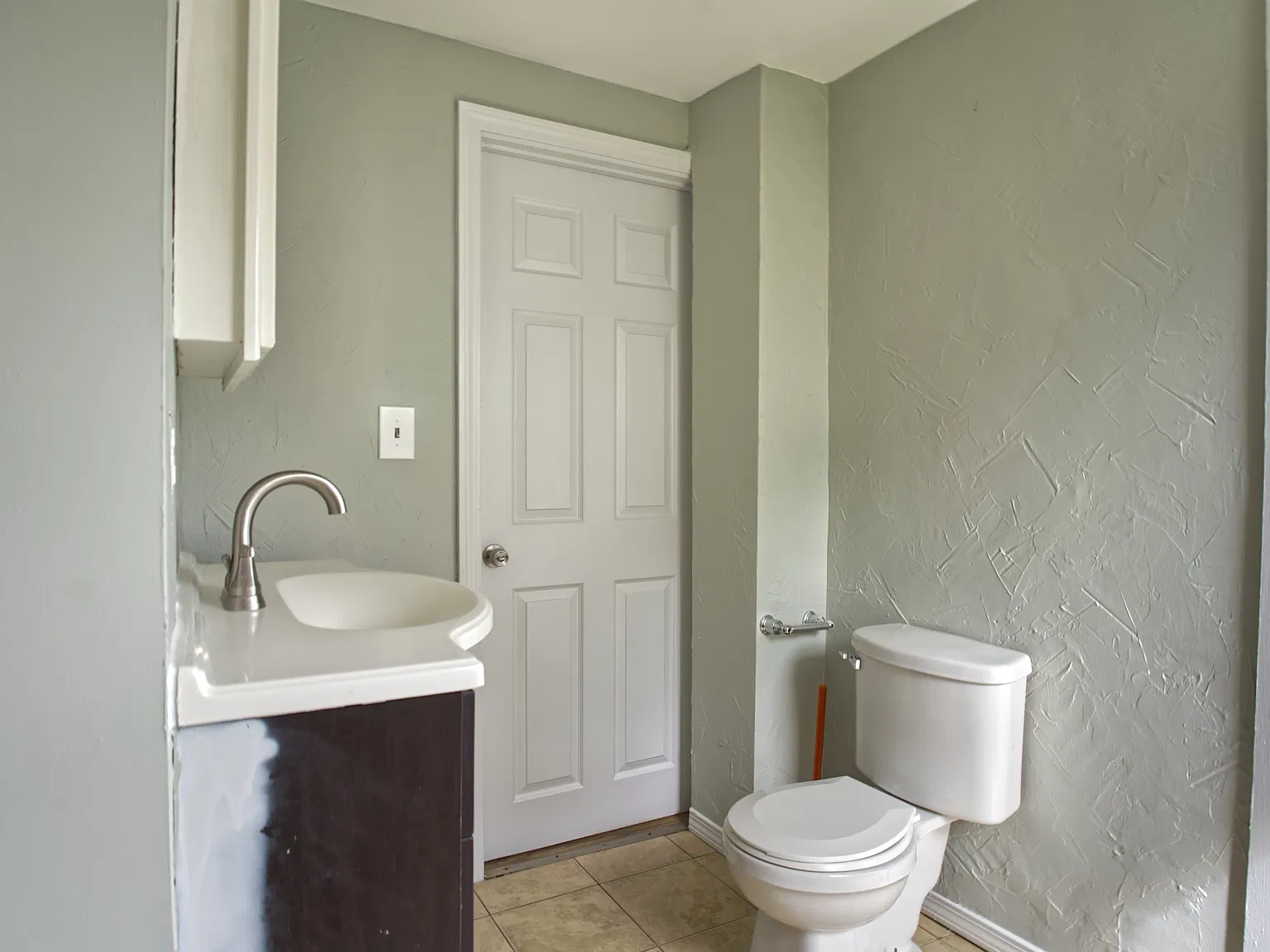 2 bed, 1000 sqft, $2,600 — Photo 3