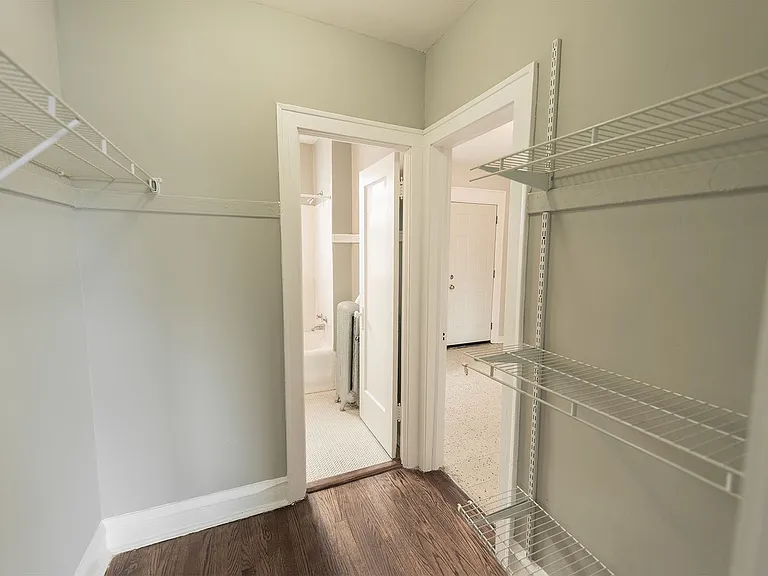1434 W Jarvis Ave #1436 & 1438 — Photo 14
