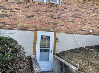 610 Reading Rd APT D, Christiansburg, VA 24073