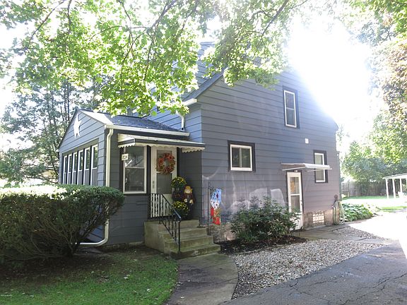 2nd image of 1824 Lakeway Ave