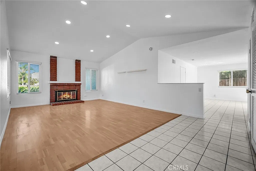 4 bed, 1486 sqft, $4,600 — Photo 4
