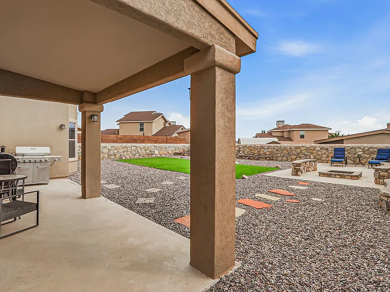 7120 Falling Leaf Cir — Photo 9