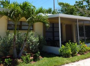 418 S Brevard Ave, Cocoa Beach, FL 32931