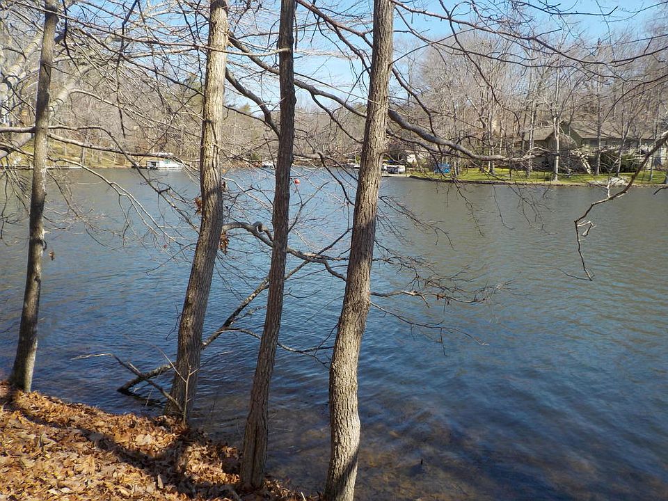 1st image of 177 Ivy Brook Ln