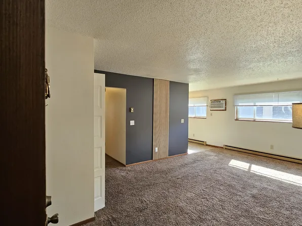 530 5th St E #104, West Fargo, ND 58078