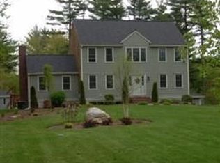 35 Colarusso Dr, Middleboro, MA 02346