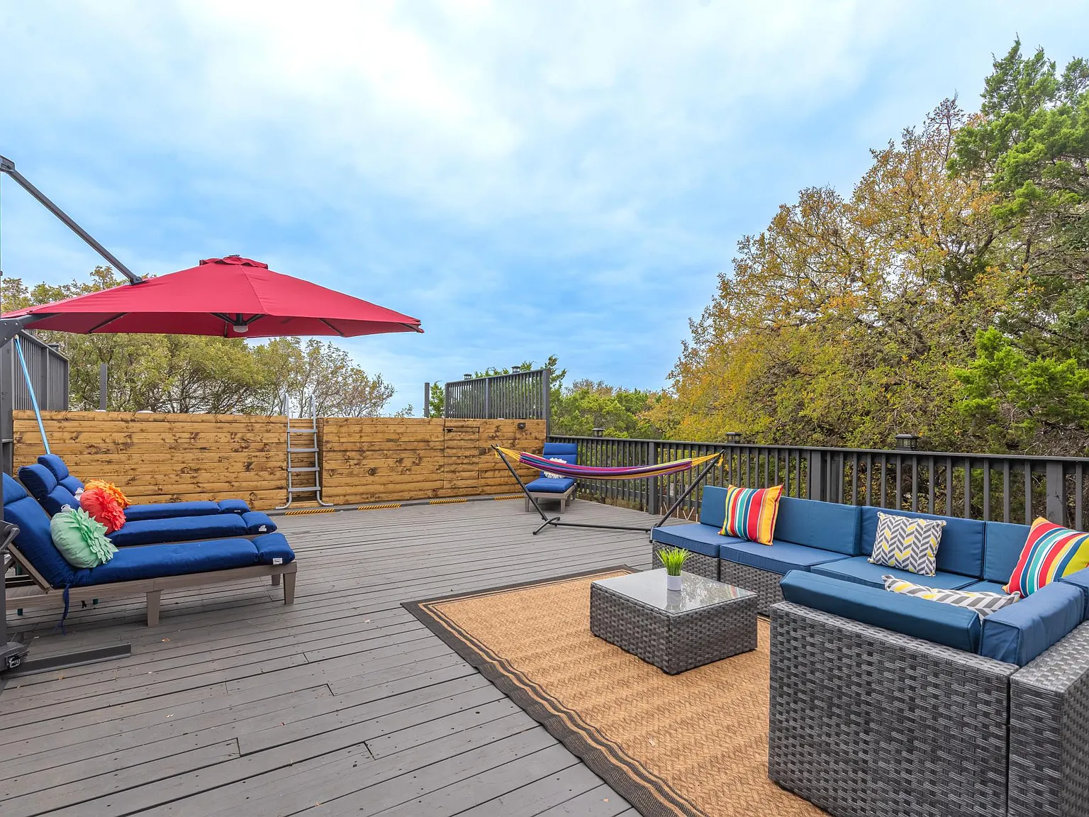 15930 Purple Sage Rd — Photo 3