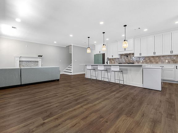 2nd image of 1303 Rockwater Blvd