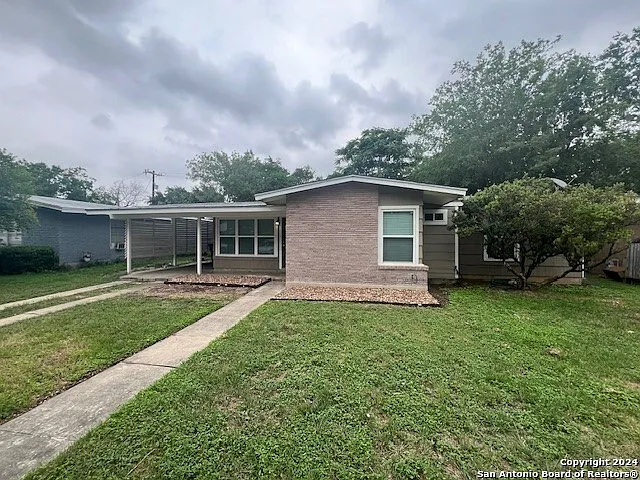 Building Photo - 211 Eastley Dr