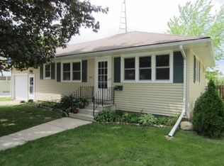 391 17th St, Fond Du Lac, WI 54935