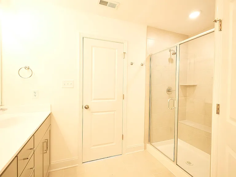 13868 Randolph Pond Ln — Photo 19
