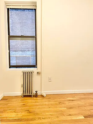 Rented by City Connections Realty | media 14