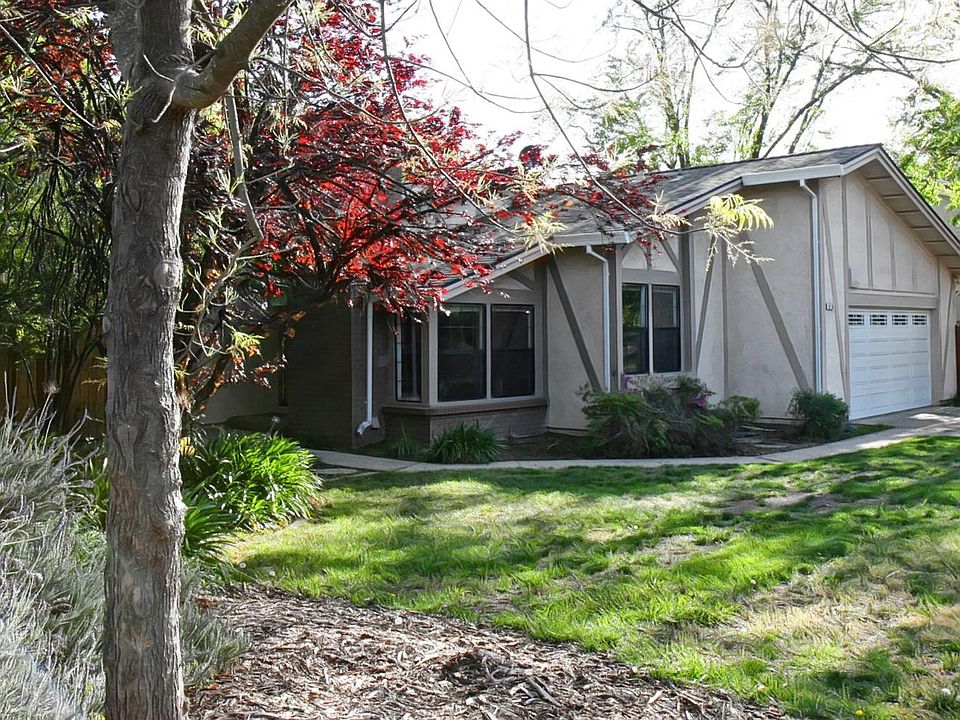 1st image of 8236 Woodlake Hills Dr