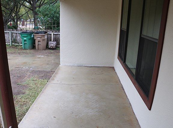 2nd image of 114 Glenmore Dr