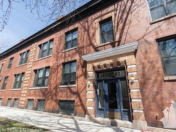 2nd image of 1600 W Belle Plaine Ave #812