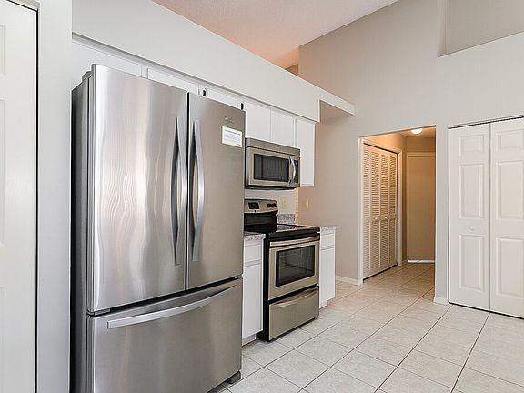 5th image of 13610 Colorado Pl