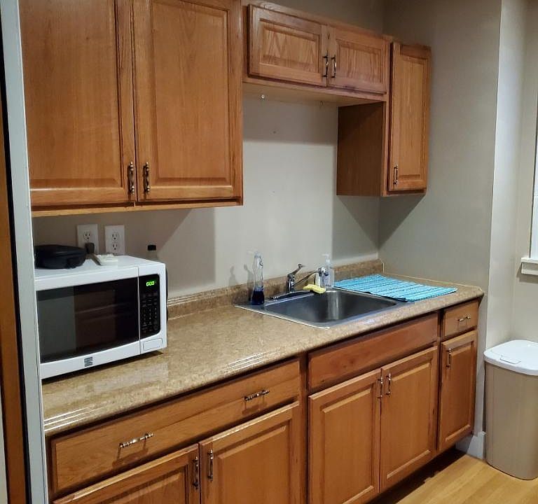 1st image of 14 Husson St