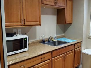 14 Husson St, Staten Island, NY 10305