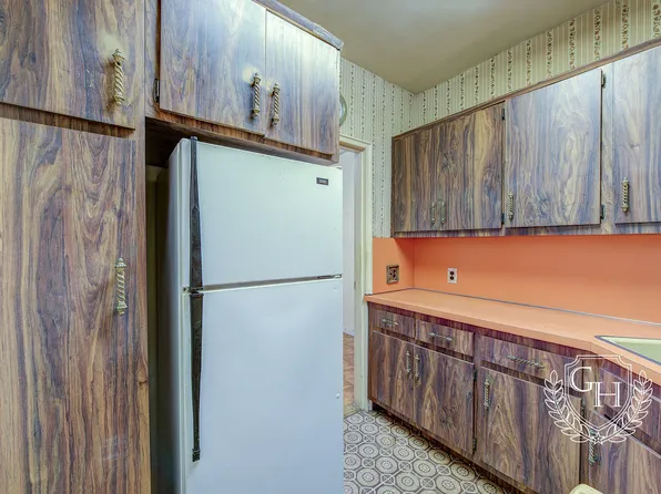 35-49 83rd Street image 9 of 13