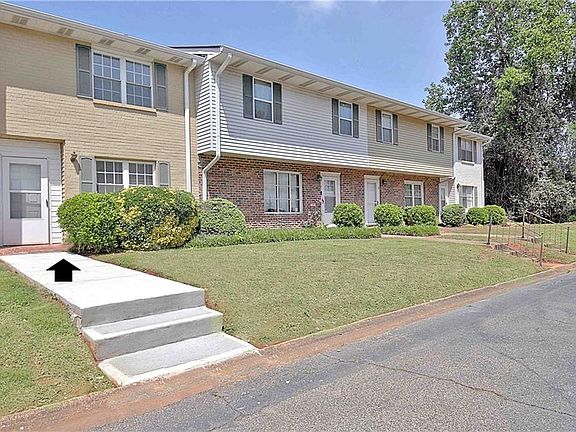 4th image of 501 Carlton Rd APT 5E