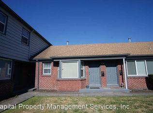 2500 NE Couch St APT 4, Portland, OR 97232