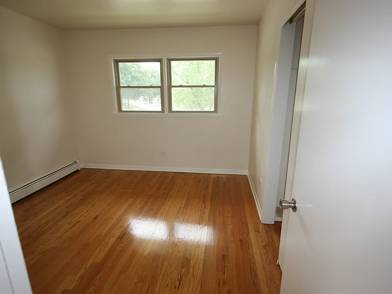 2300 182nd Pl — Photo 8