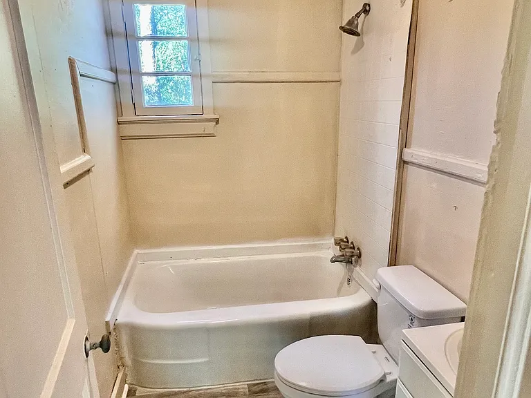 804 9th Pl — Photo 7