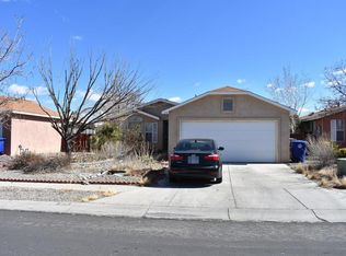 408 Saint James Pl SW, Albuquerque, NM 87121