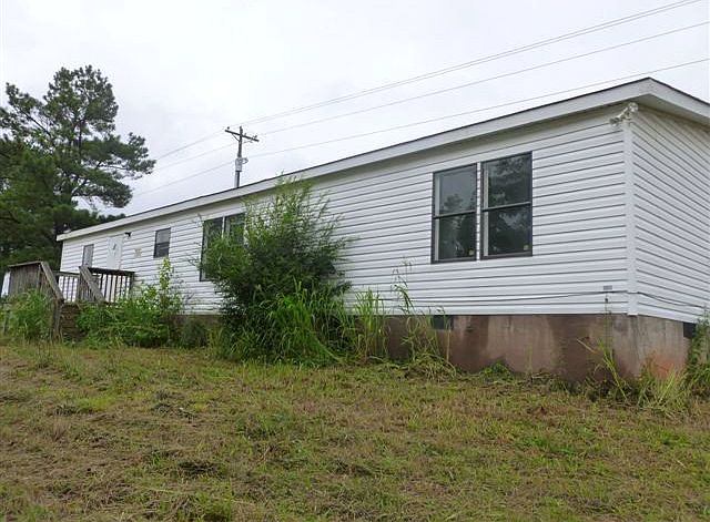 2nd image of 820 Burkland Dr