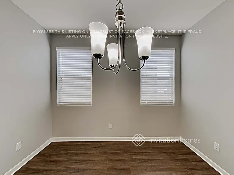 2138 Theberton Trl — Photo 8