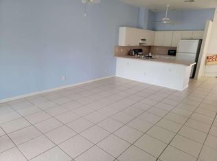 1415 Gleason Pkwy, Cape Coral, FL 33914