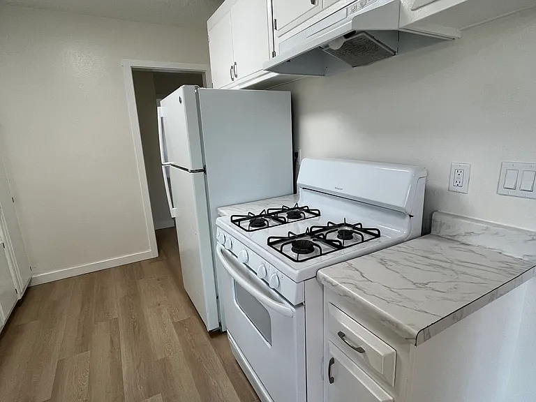 Ocean Hills Apartment Homes — Photo 12