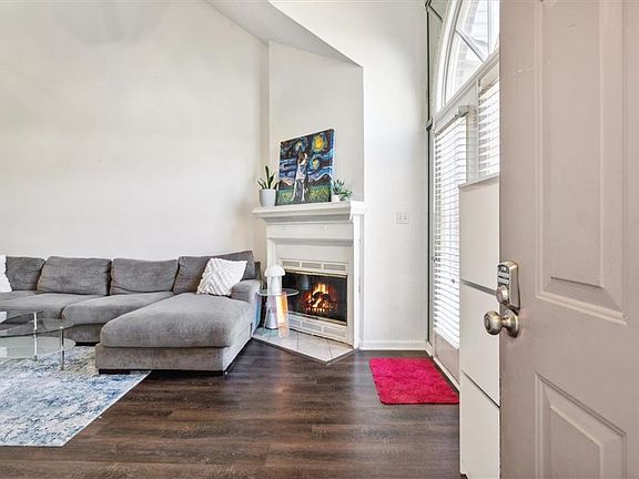 5th image of 705 Holston River Court #D