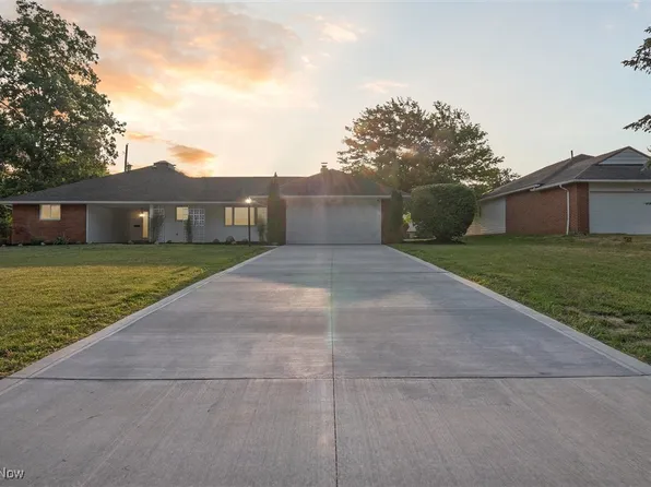 415 Steven Blvd, Richmond Heights, OH 44143