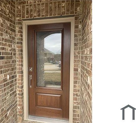 3rd image of 5417 Montrose Dr