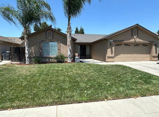 5678 W Lamona Ave, Fresno, CA