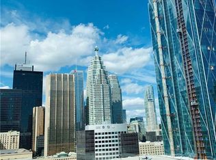 88 Harbour St #1604, Toronto, ON M5J 0C3