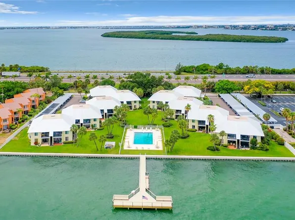 7300 Sunshine Skyway Ln S APT 206, Saint Petersburg, FL 33711