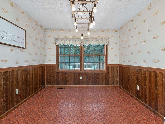 5th image of 8026 Spitz Rd