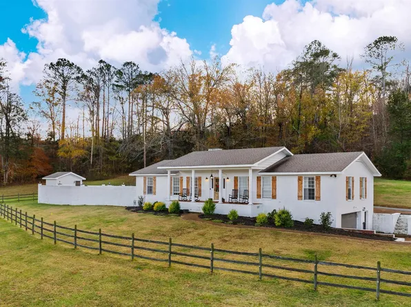 906 48th St NW, Fort Payne, AL 35967