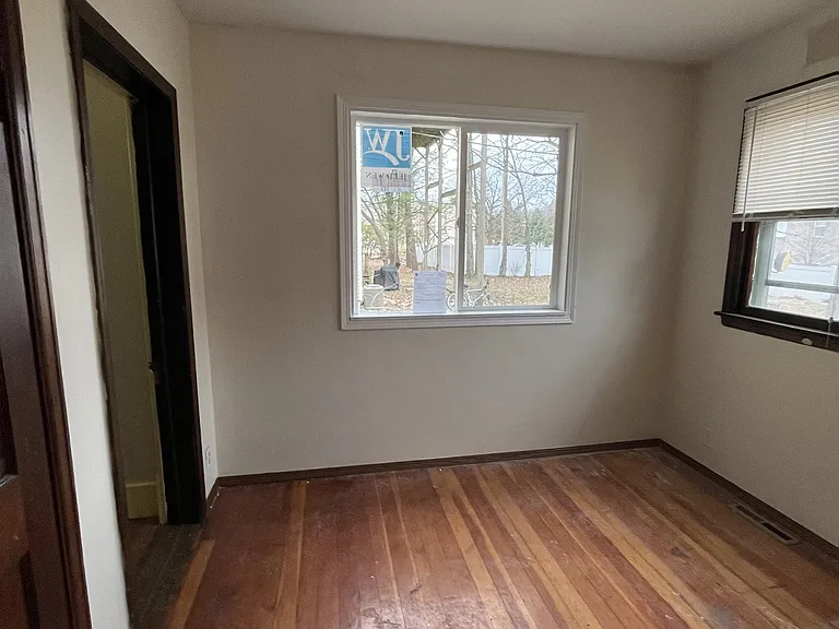 812 W Main St #1 — Photo 8